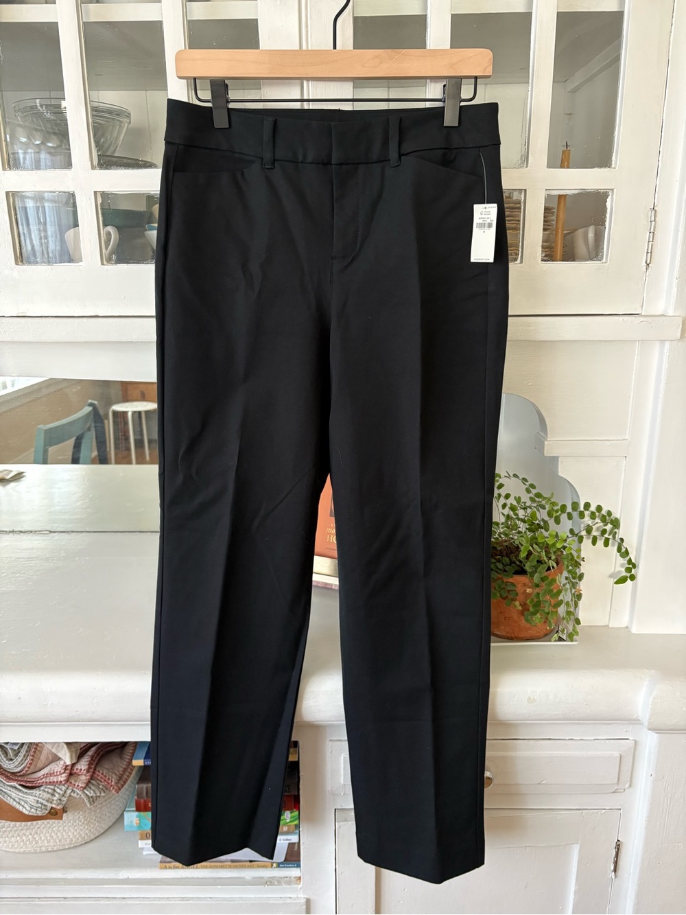 NWT Old Navy Black Straight-Leg Women’s Dress Pants